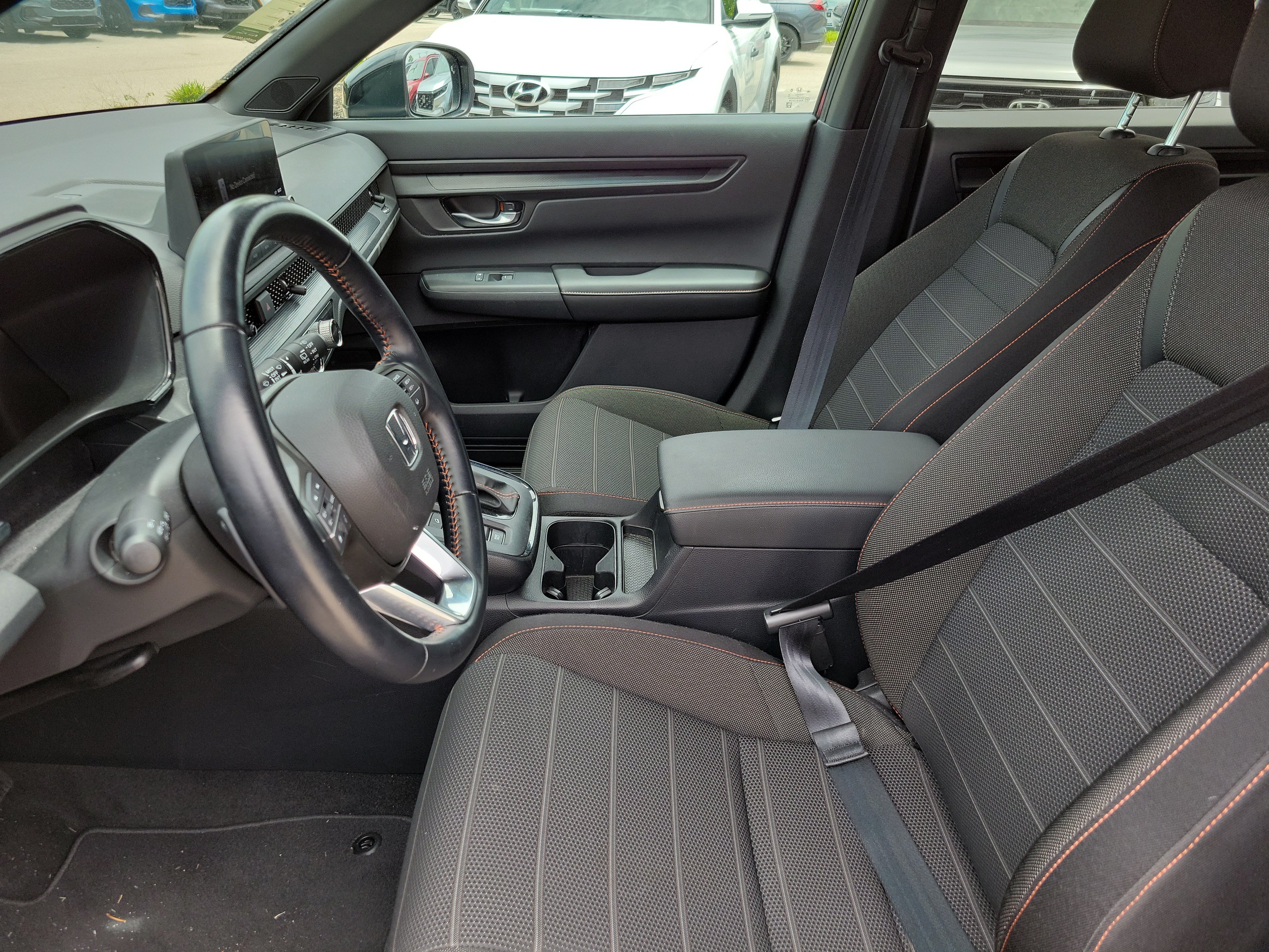Used 2025 Honda CR-V Sport image 22