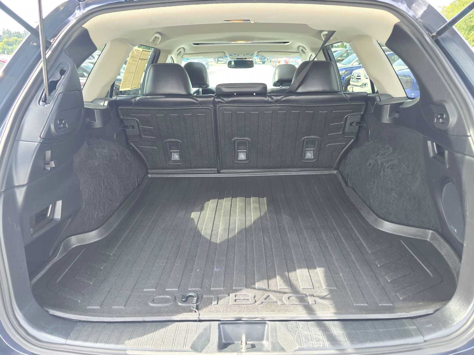 Used 2017 Subaru Outback 3.6R Limited w/ Popular Package #5 AWD/4WD image 14