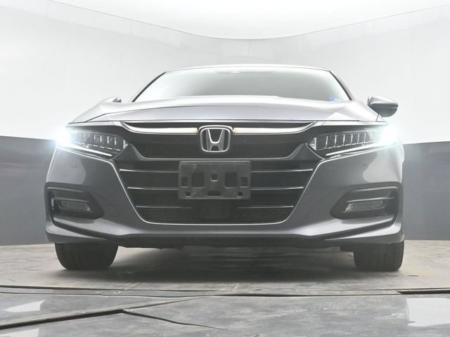 Used 2018 Honda Accord Touring image 30