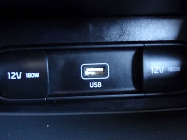 Used 2022 Kia Forte LXS image 25