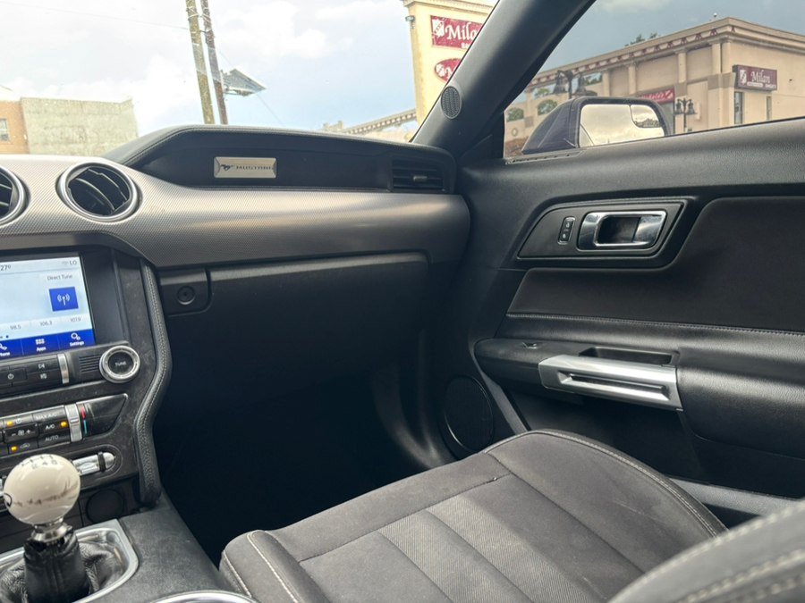 Used 2019 Ford Mustang GT w/ Equipment Group 301A RWD image 15