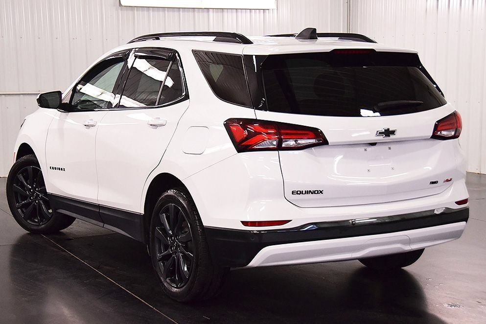 Used 2022 Chevrolet Equinox RS AWD/4WD image 5