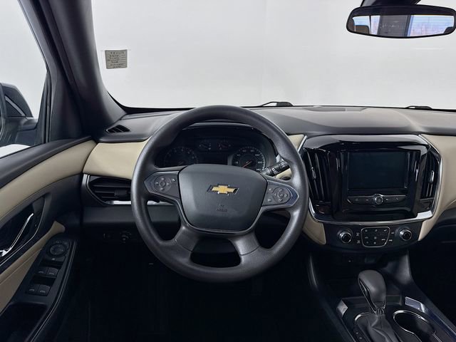 Used 2023 Chevrolet Traverse LS image 22