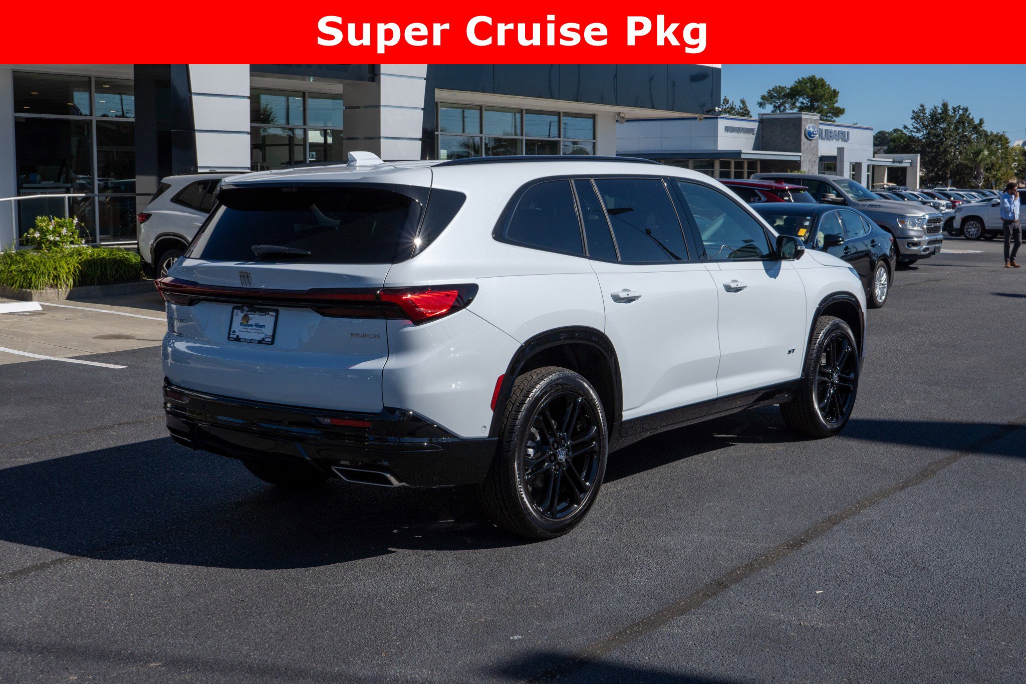 New 2026 Buick Enclave Sport Touring w/ Super Cruise Package image 3