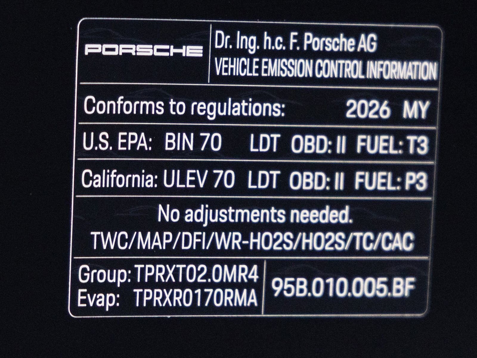 New 2026 Porsche Macan image 38