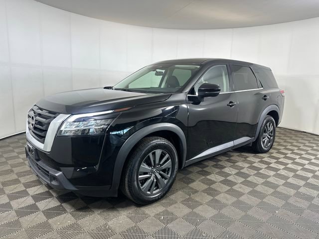 Used 2022 Nissan Pathfinder S image 7