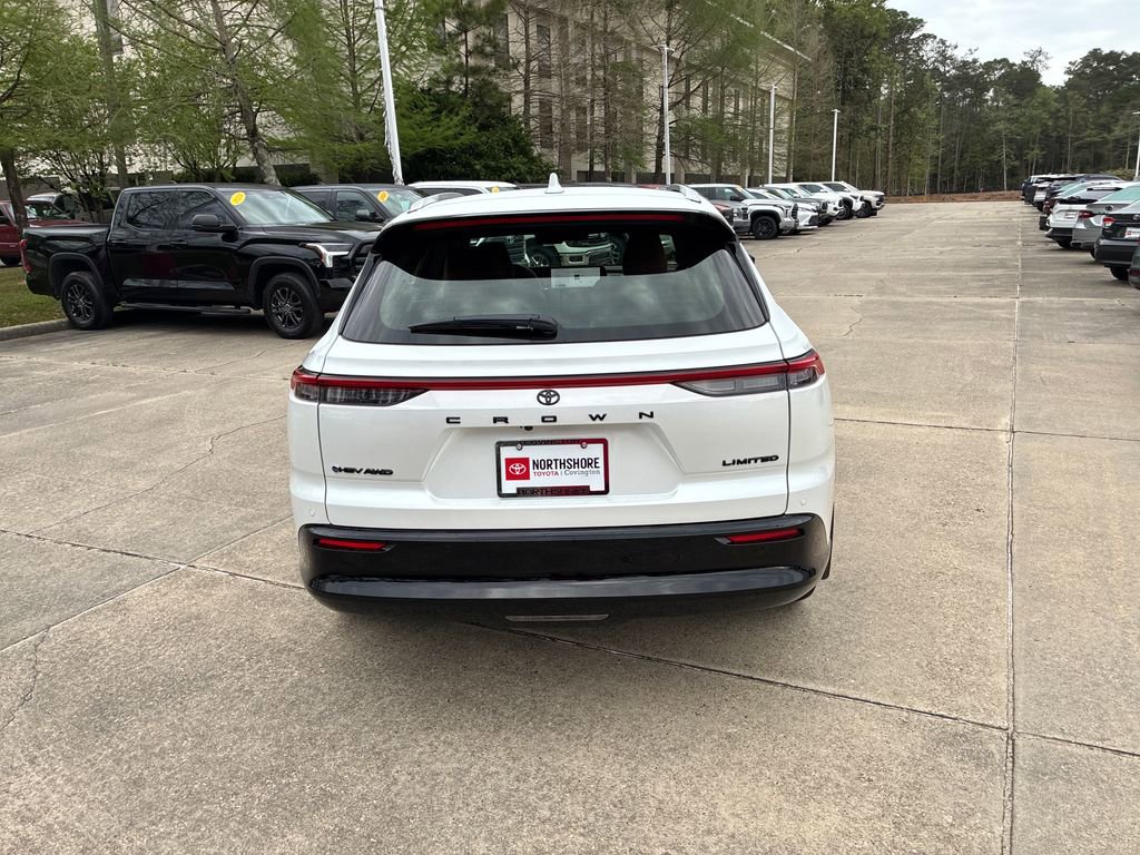 New 2026 Toyota Crown Signia image 5