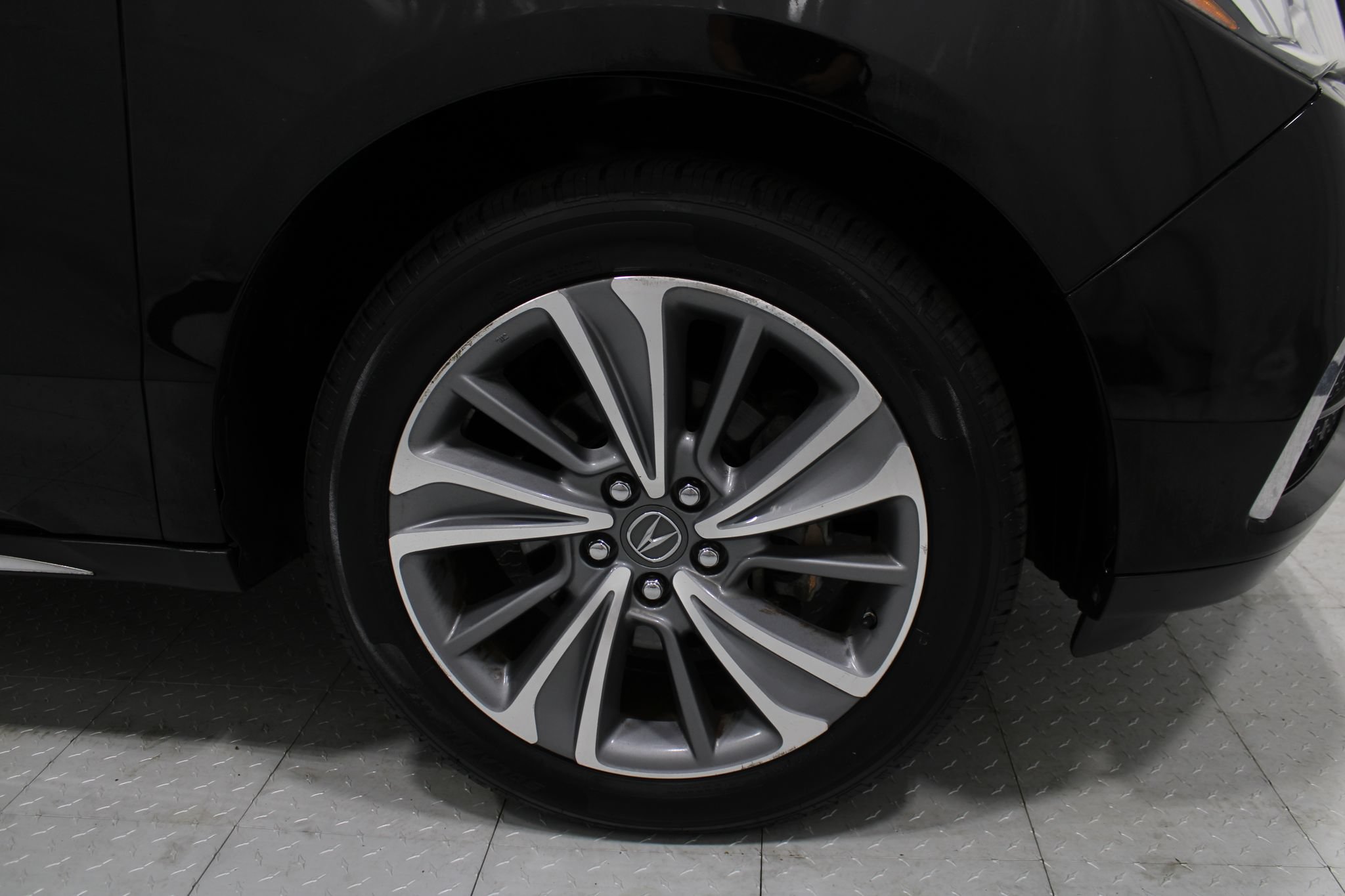 Used 2017 Acura MDX w/ Tech & Entertainment Packag FWD image 5