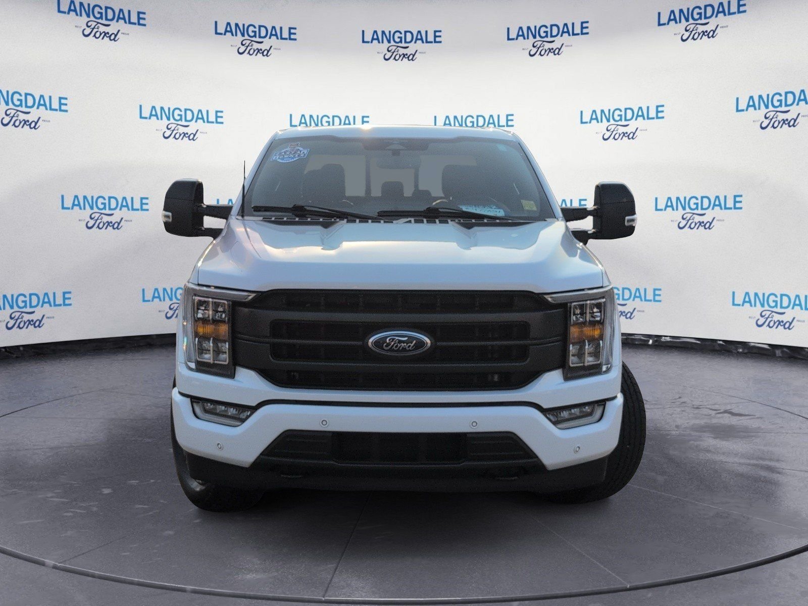 Used 2023 Ford F150 Lariat AWD/4WD image 12