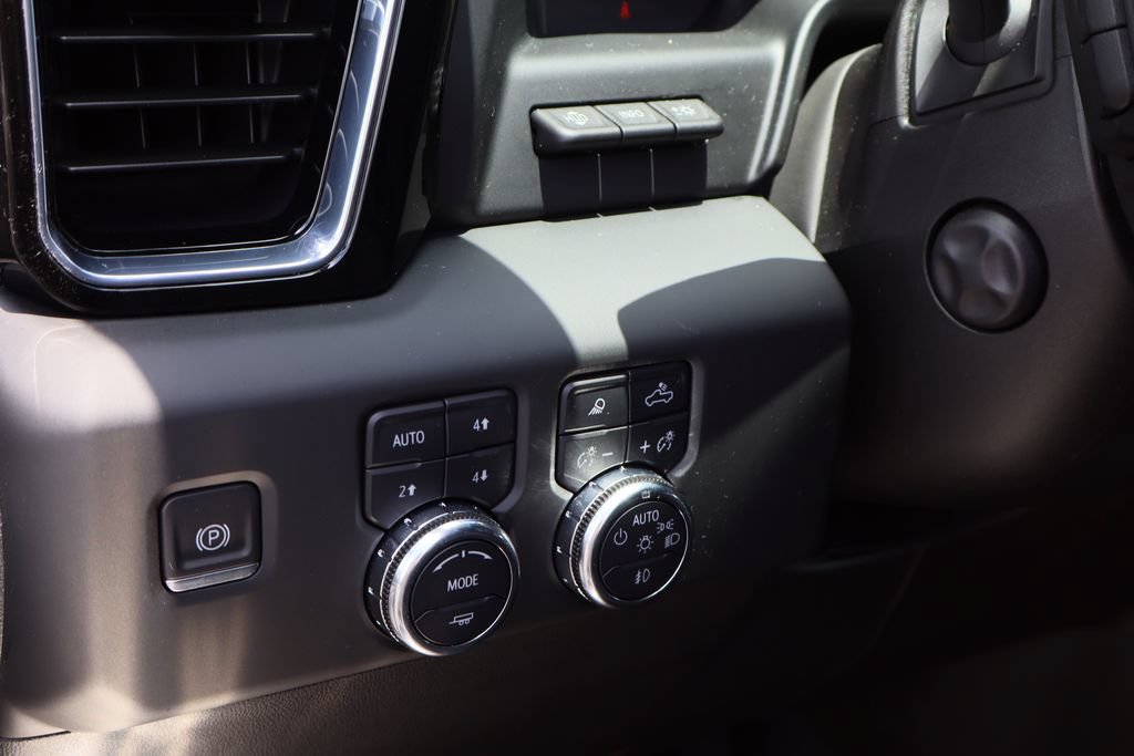 Certified 2023 GMC Sierra 1500 Denali w/ Technology Package AWD/4WD image 13