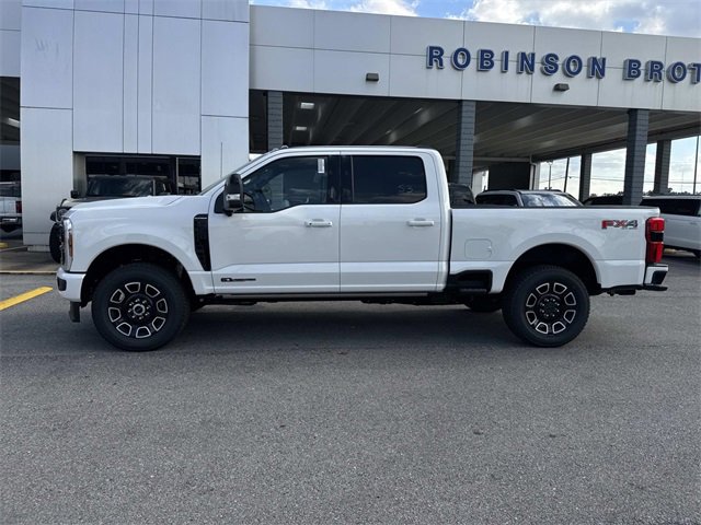 New 2026 Ford F250 Platinum w/ FX4 Off-Road Package image 8