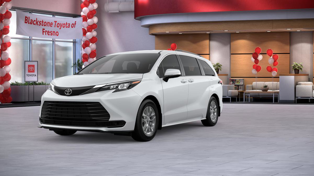 New 2026 Toyota Sienna LE FWD image 2