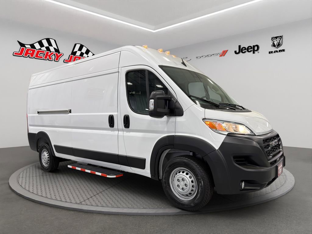 Used 2025 RAM ProMaster 2500 w/ Convenience Group image 11