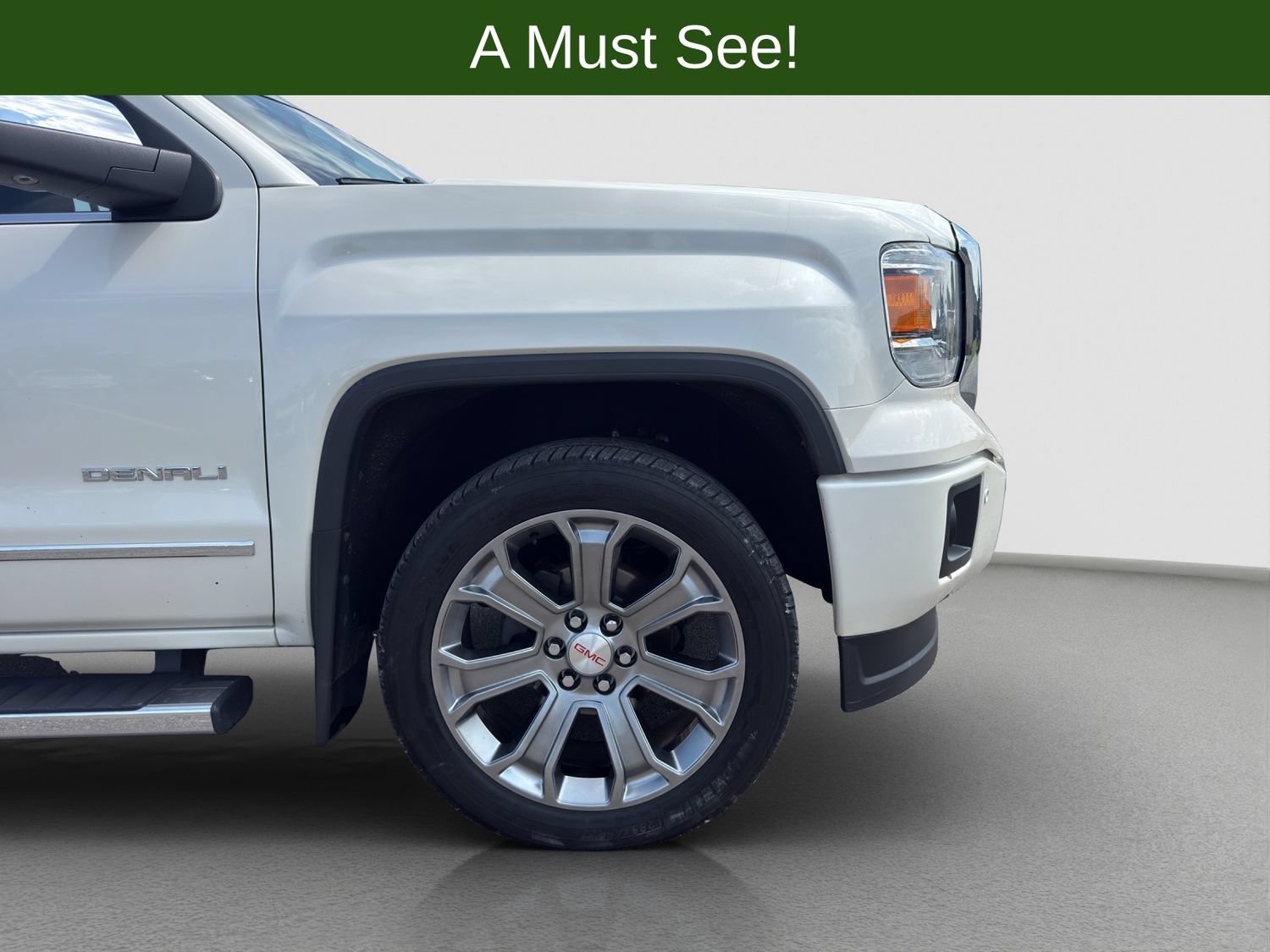 Used 2015 GMC Sierra 1500 Denali w/ Driver Alert Package AWD/4WD image 21
