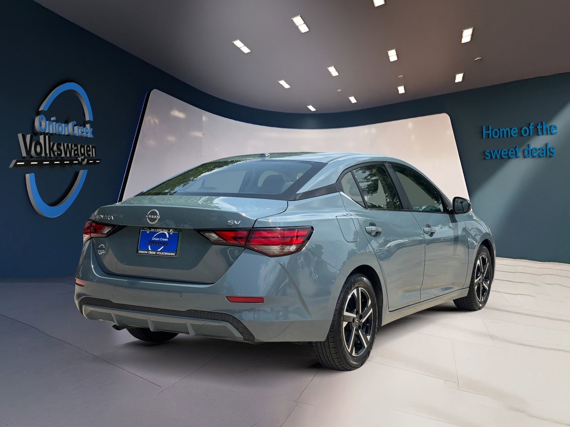 Used 2024 Nissan Sentra SV FWD image 5