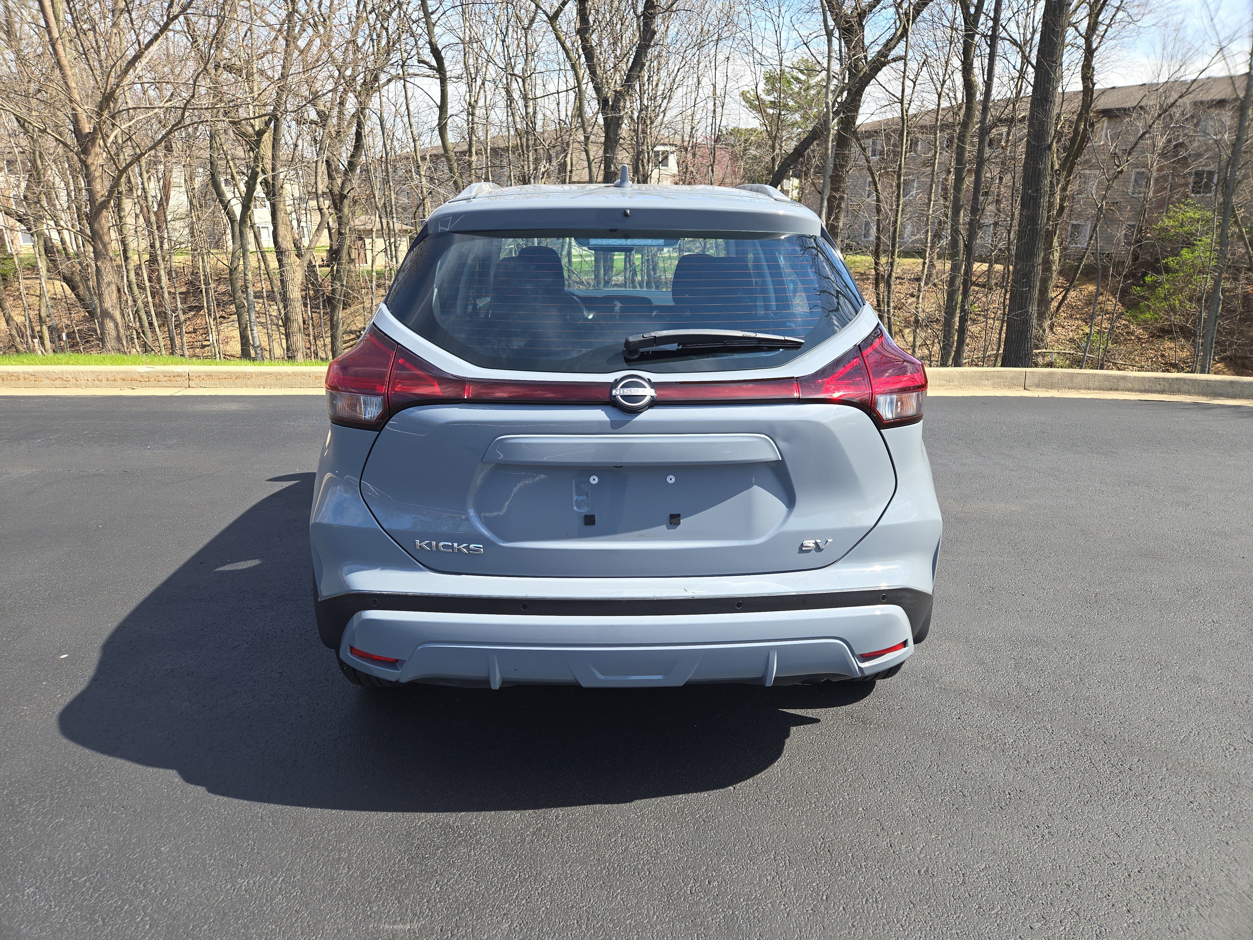 Used 2023 Nissan Kicks SV image 8