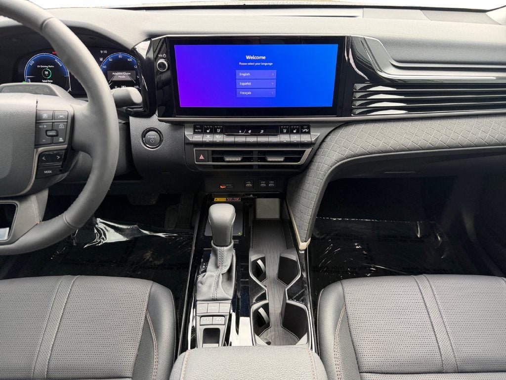 Used 2025 Toyota Camry XLE w/ Premium Plus Package AWD/4WD image 12