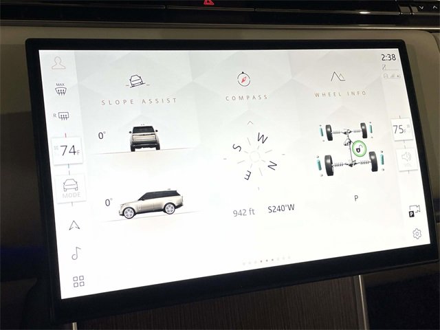 Used 2024 Land Rover Range Rover SE image 35