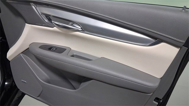 Used 2021 Cadillac XT5 Premium Luxury image 18