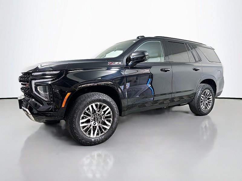 Used 2025 Chevrolet Tahoe Z71 AWD/4WD image 3