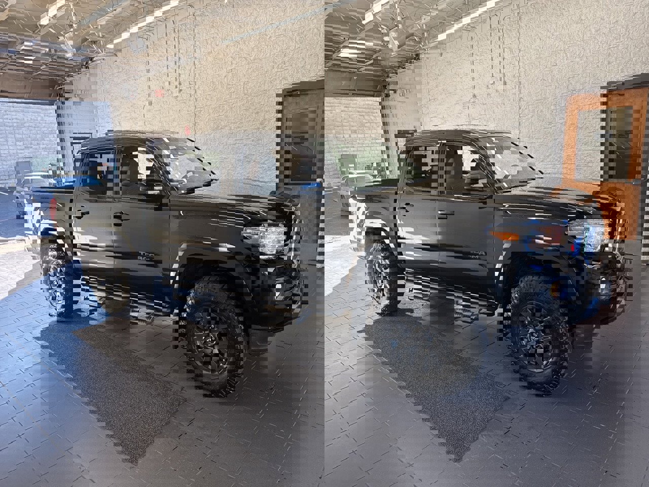 Used 2023 Toyota Tacoma SR5