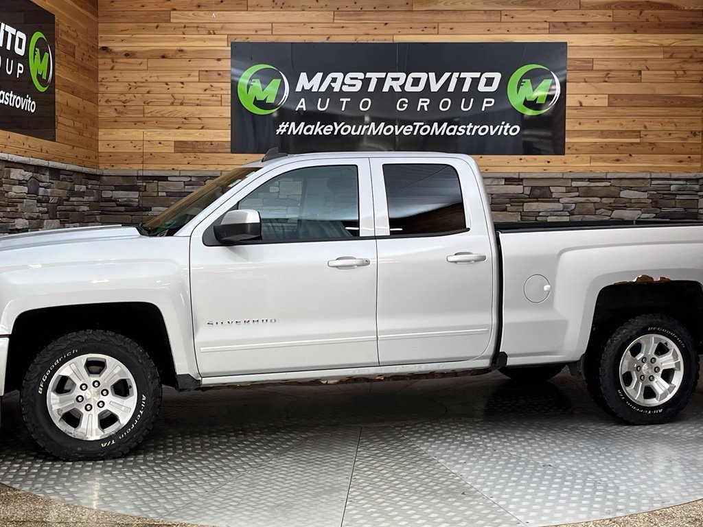 Used 2018 Chevrolet Silverado 1500 LT w/ All Star Edition AWD/4WD image 13