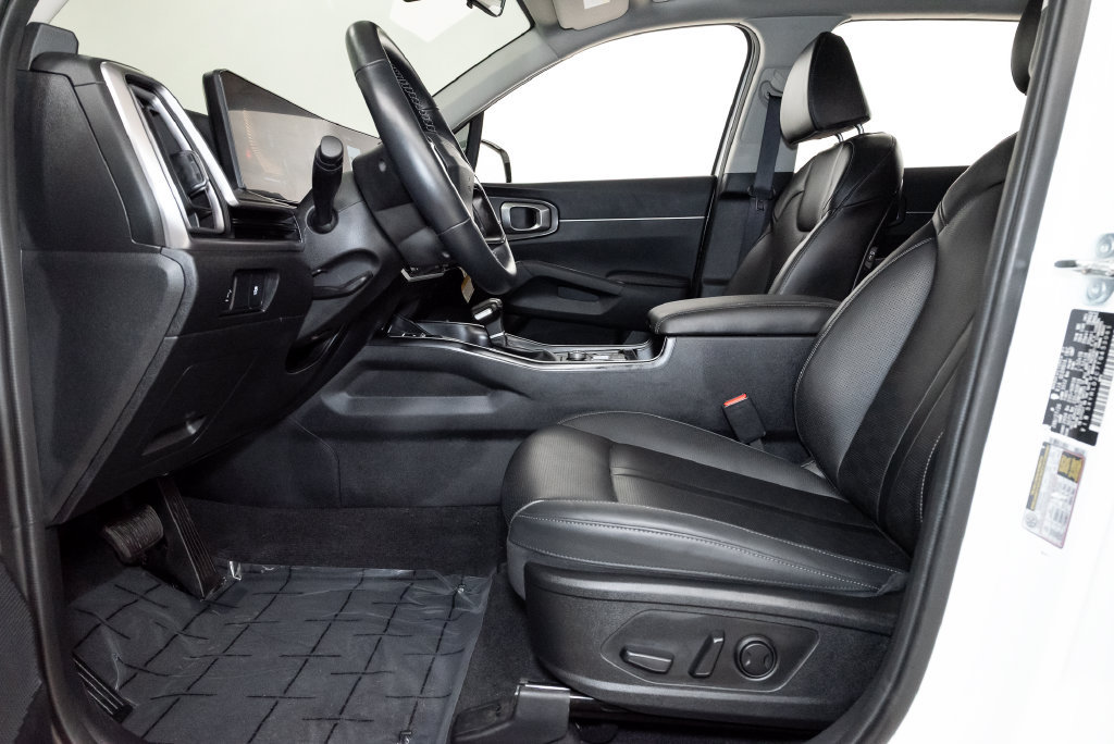 Used 2026 Kia Sorento S AWD/4WD image 12