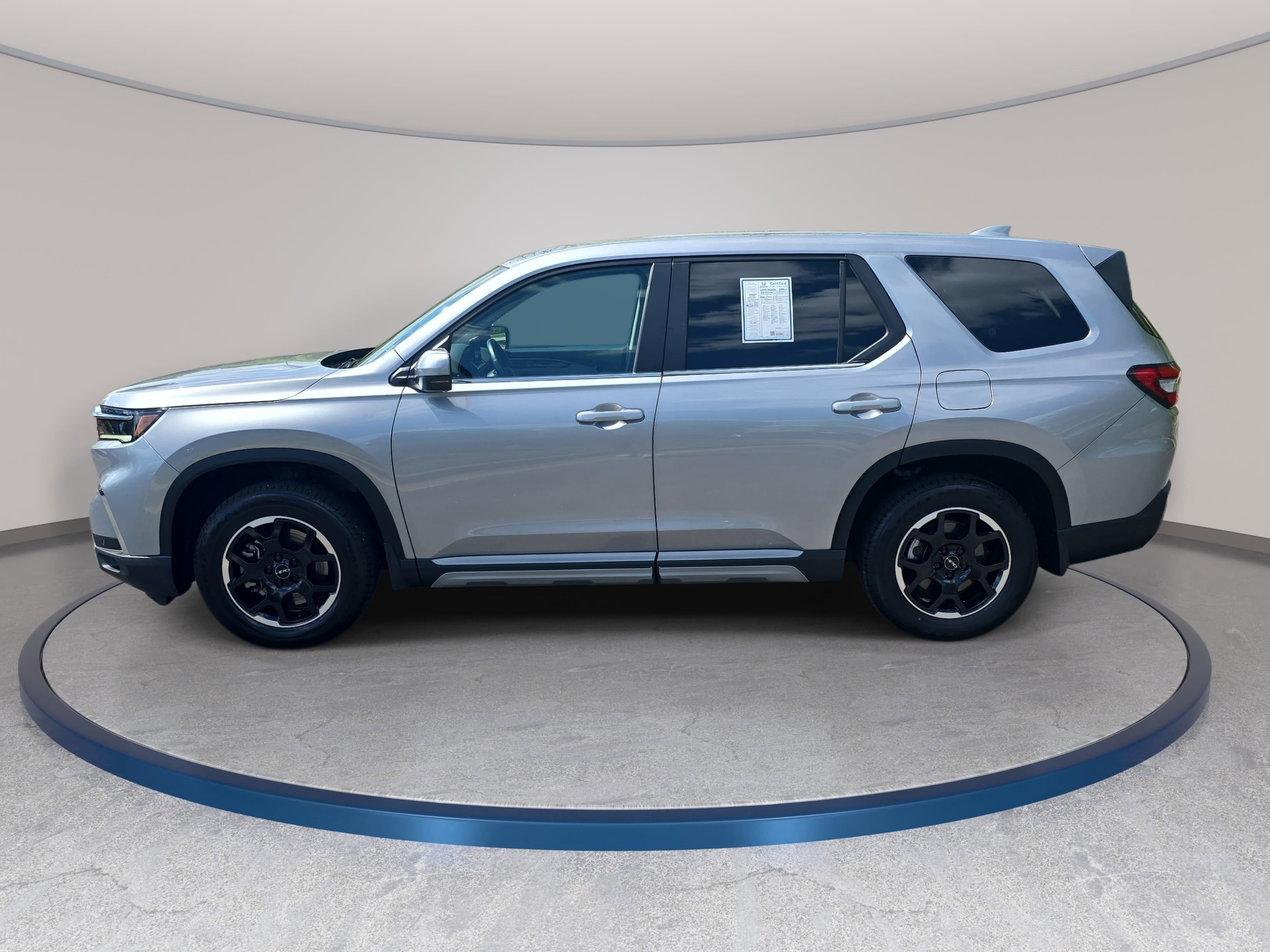Used 2025 Honda Pilot EX-L image 7