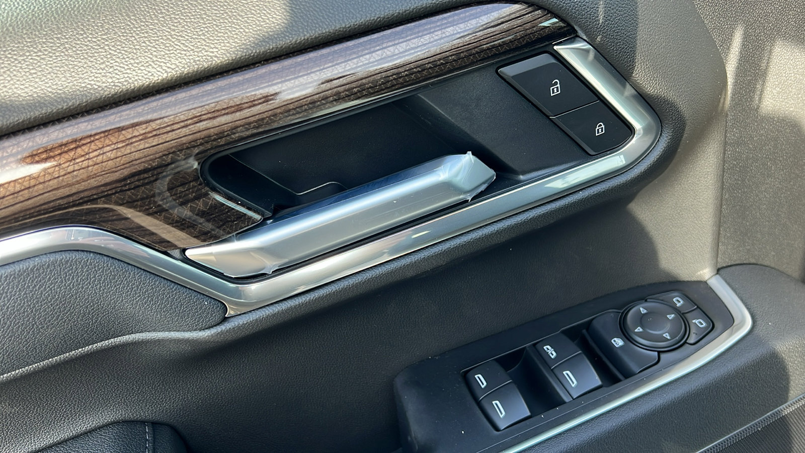 New 2026 Chevrolet Silverado 1500 LT w/ All Star Edition Plus image 17