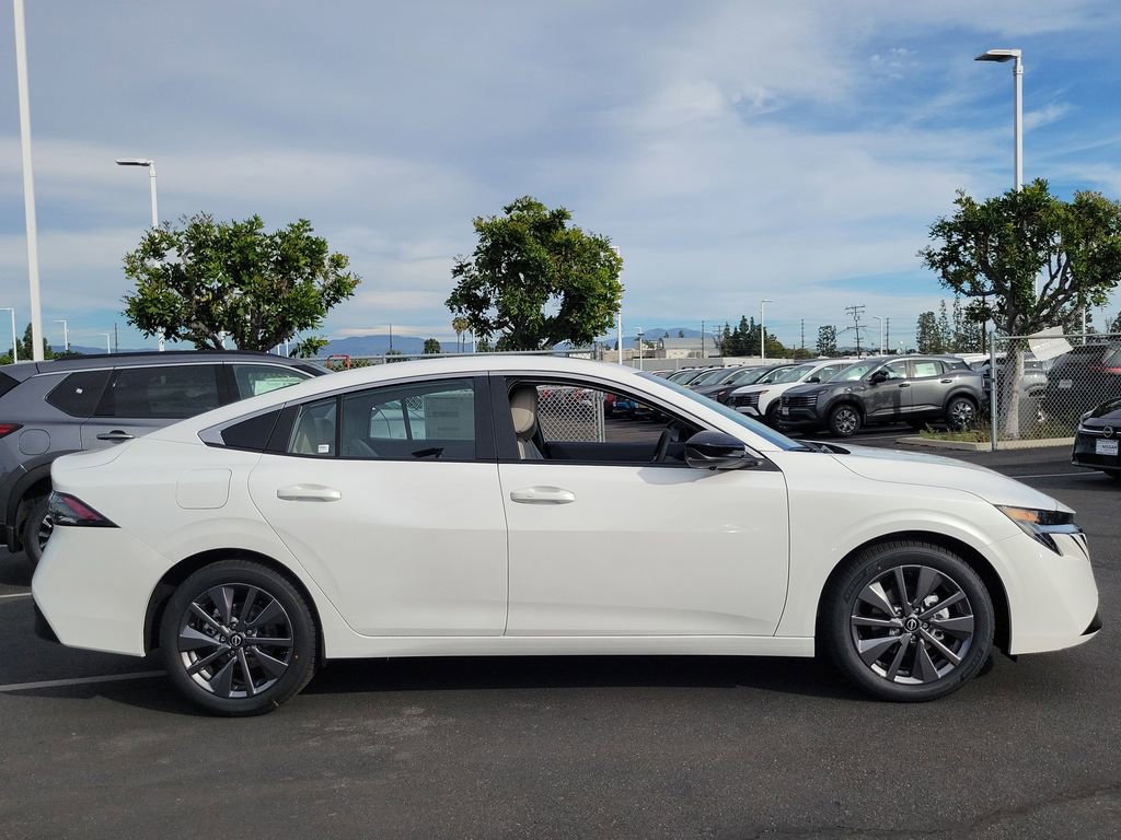 New 2026 Nissan Sentra SL w/ Floor Mat Package FWD image 21