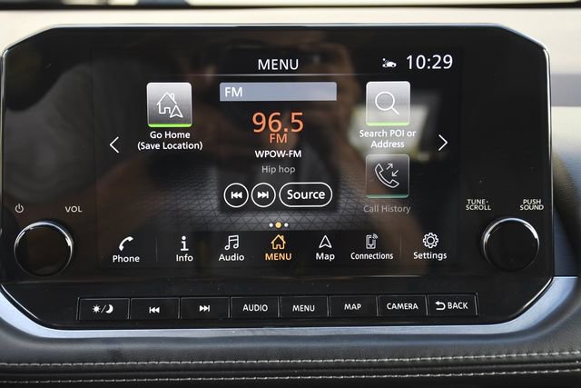 Used 2023 Nissan Rogue SL w/ SL Premium Package FWD image 16