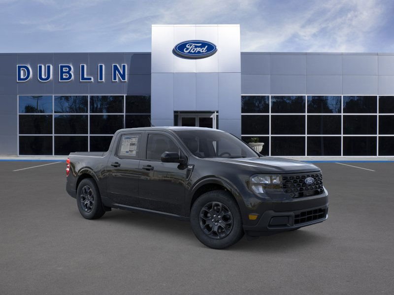 New 2025 Ford Maverick XLT w/ XLT Luxury Package FWD image 34