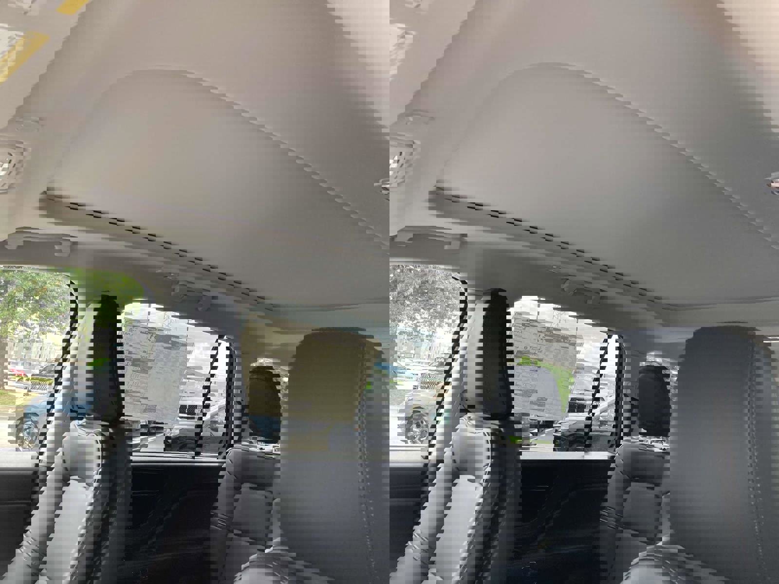 New 2025 Lincoln Aviator 2WD w/ Equipment Group 101A image 23