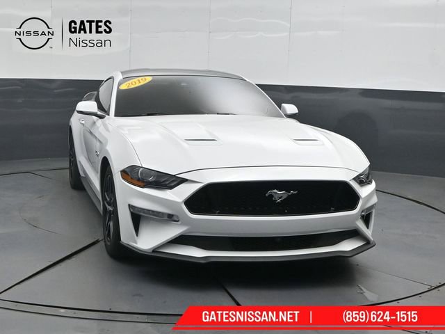 Used 2019 Ford Mustang GT Premium w/ Equipment Group 401A image 5