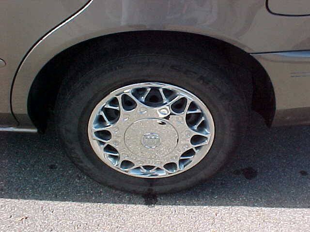 Used 2004 Buick Century Custom FWD image 7