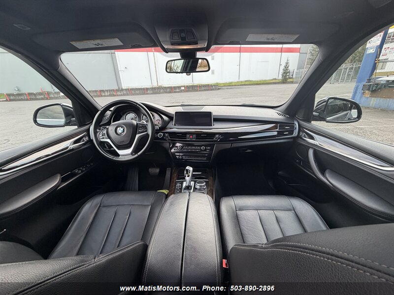 Used 2018 BMW X5 xDrive40e AWD/4WD image 11