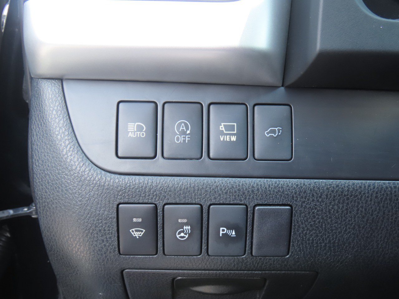 Used 2018 Toyota Highlander Limited Platinum AWD/4WD image 26