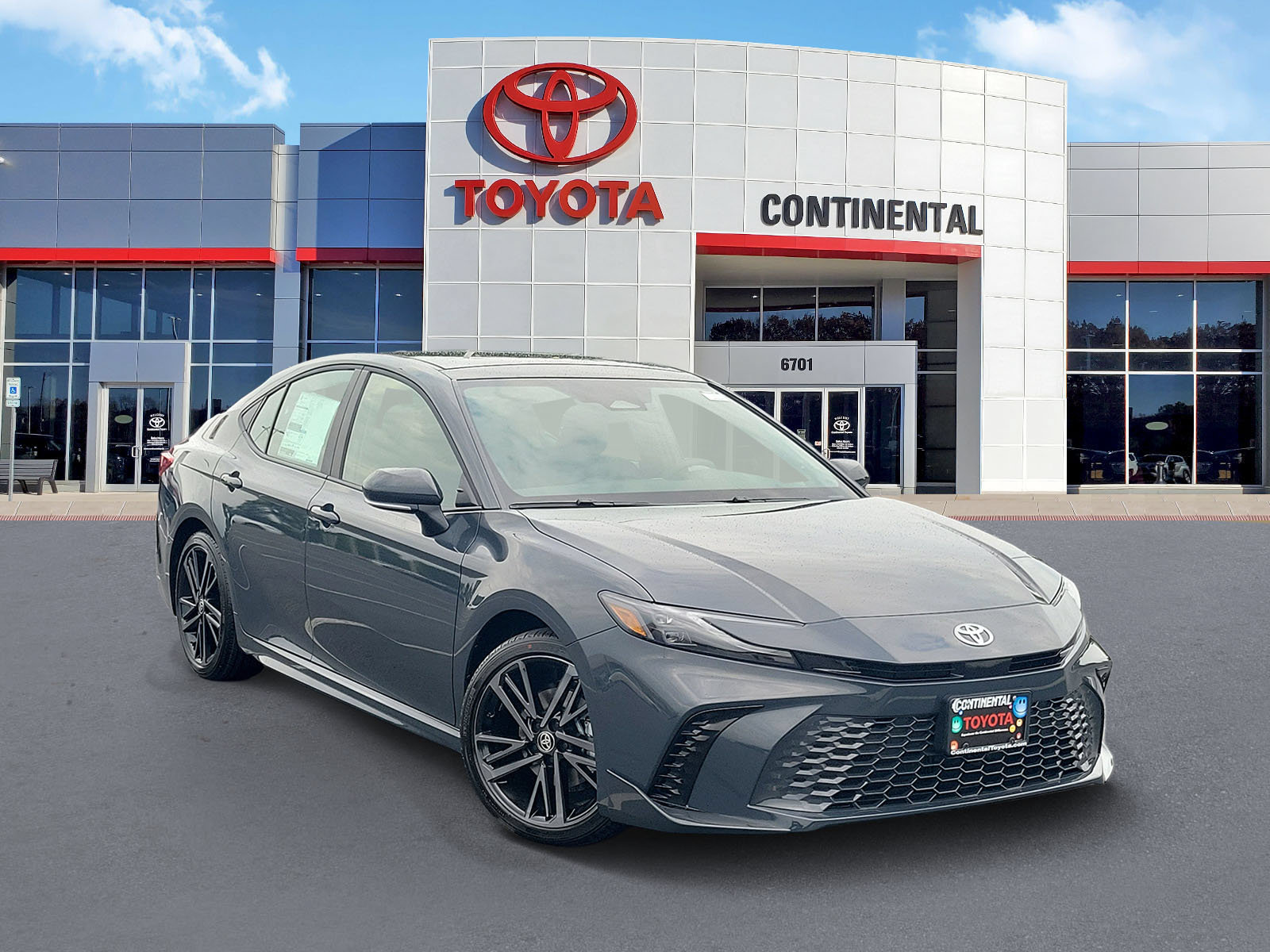 New 2026 Toyota Camry XSE w/ Premium Package AWD/4WD video 2