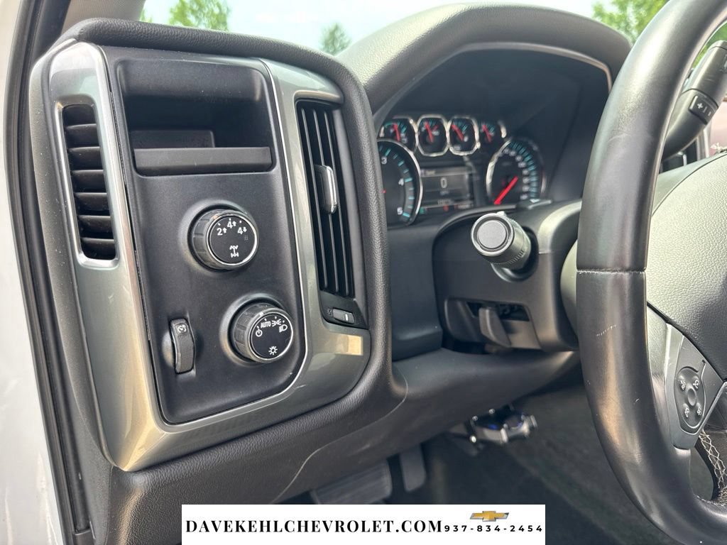 Used 2016 Chevrolet Silverado 2500 LT AWD/4WD image 12
