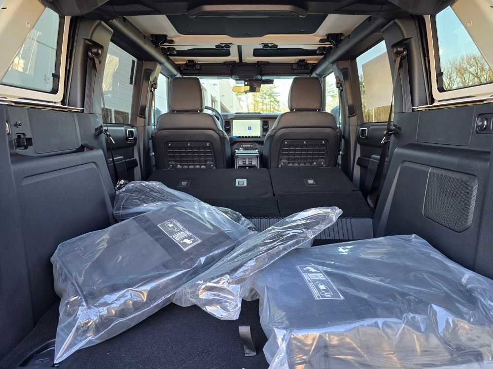 New 2026 Ford Bronco Badlands image 22