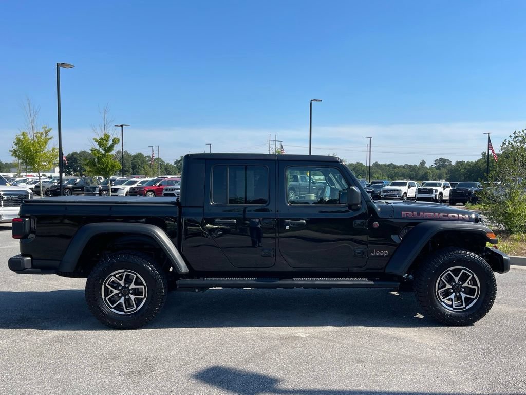 Certified 2025 Jeep Gladiator Rubicon w/ Convenience Group AWD/4WD image 22