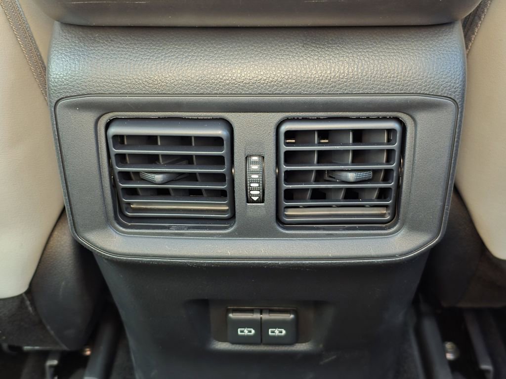 Used 2025 Toyota RAV4 Limited w/ Advanced Technology Package image 30