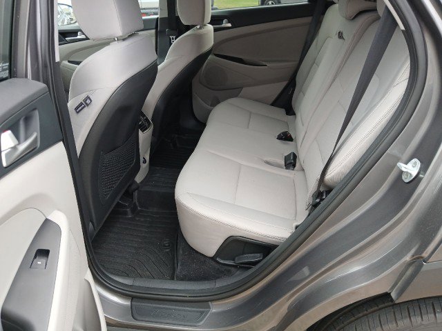 Used 2020 Hyundai Tucson SEL w/ Cargo Package image 11
