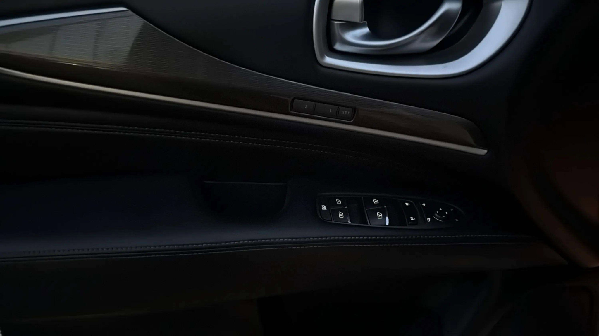 Used 2019 INFINITI QX60 Luxe image 49