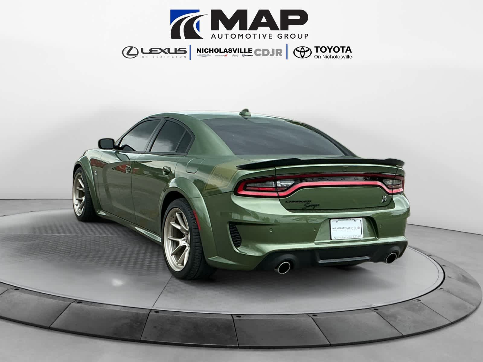 Used 2023 Dodge Charger Scat Pack RWD image 3
