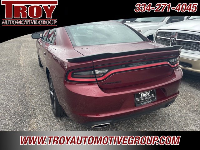 Used 2022 Dodge Charger SXT w/ Blacktop Package image 8