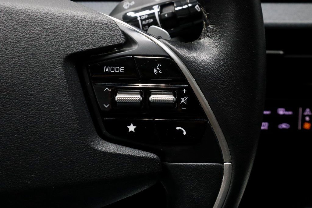 Used 2022 Kia EV6 Wind w/ Wind Technology Package image 31