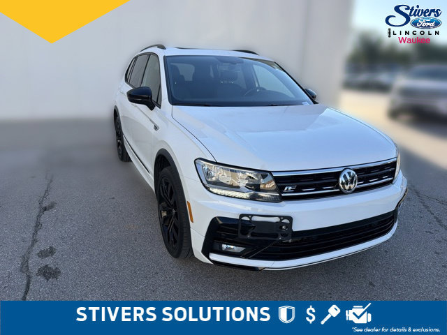 Used 2021 Volkswagen Tiguan SE R-Line AWD/4WD image 3