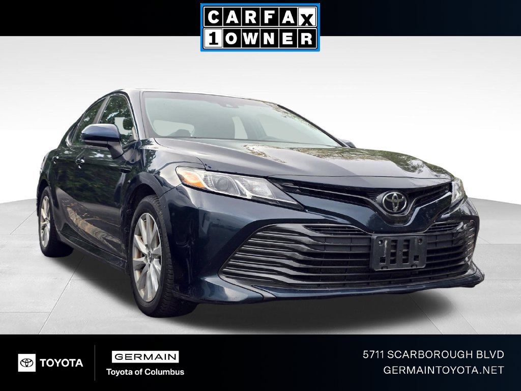 Used 2018 Toyota Camry LE FWD image 1