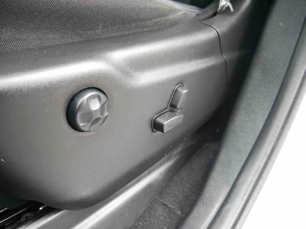 Used 2021 Dodge Durango GT image 27